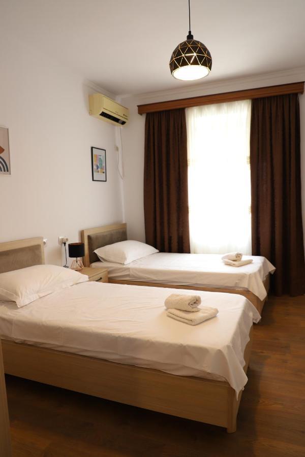Daniel City Center Apartment Berat Exterior foto