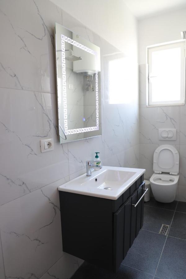 Daniel City Center Apartment Berat Exterior foto