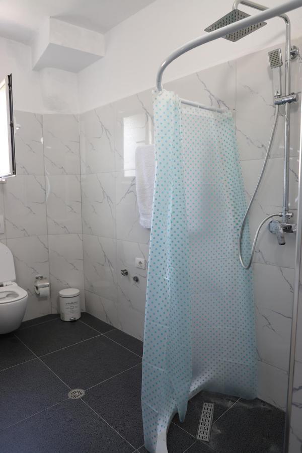 Daniel City Center Apartment Berat Exterior foto